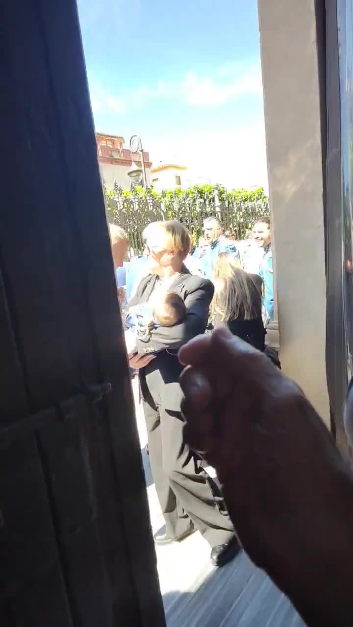 Previsualizacion del video 29 mar · 14:33